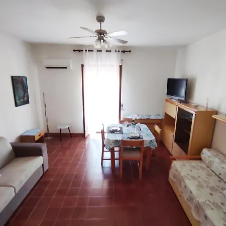 Apartment Nulauro